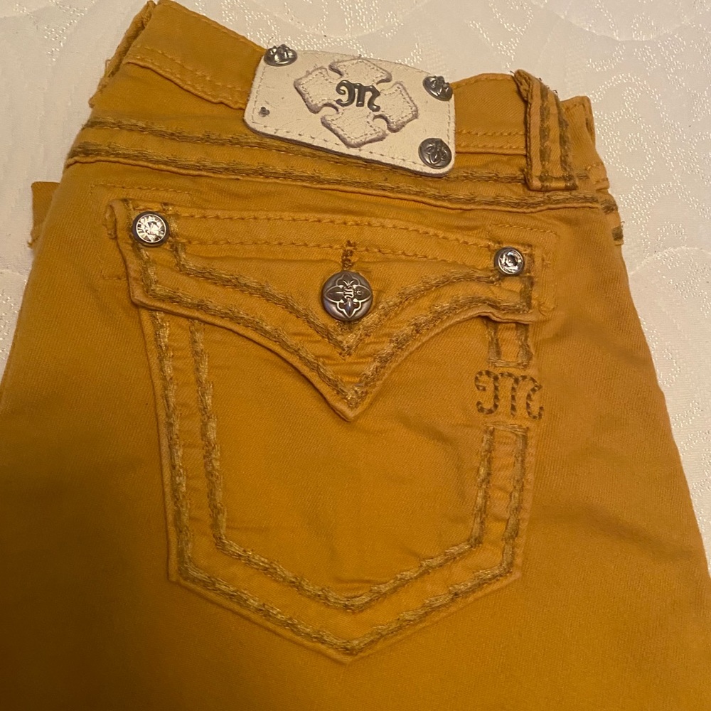 Beautiful miss me jeans good condition
